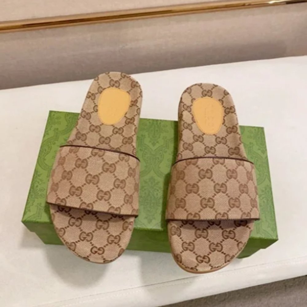 Gucci slippers for men